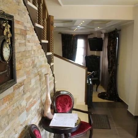 게스트하우스 Vavitsas 3*