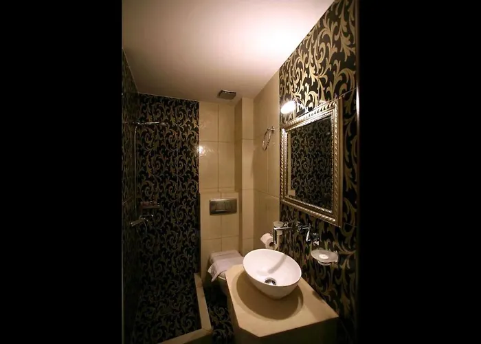 Vavitsas Pensionat 3*