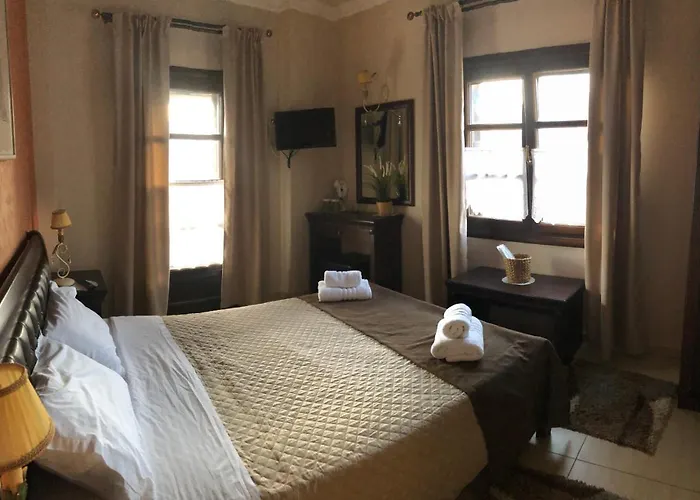 Vavitsas Pensionat 3*